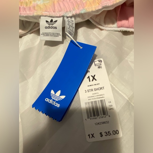 Adidas NWT 1X 3 Stripe Shorts - Picture 8 of 13
